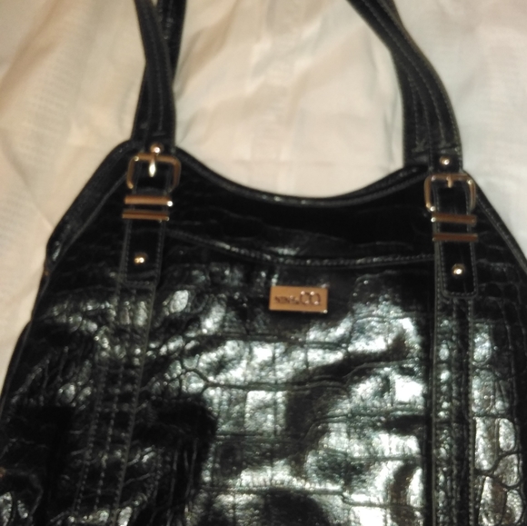 Purse - Picture 1 of 7